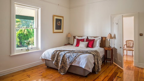 Barossa Shiraz Estate - Holiday Sunshine Coast 4