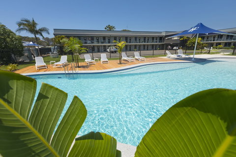 Hotel Forster - Sunshine Coast Tourism 6