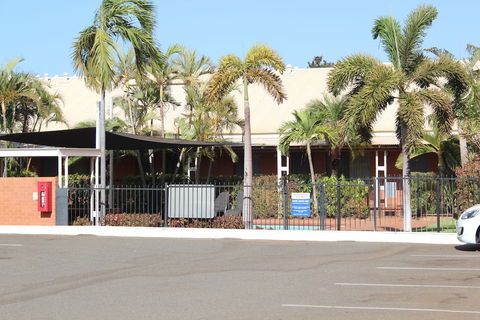 Karratha Central Apartments - Sunshine Coast Tourism 0