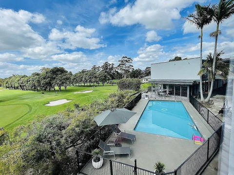 The Select Inn Ryde - Holiday Sunshine Coast 2