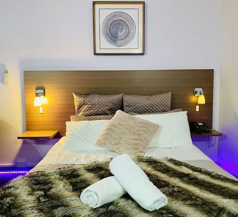 The Select Inn Ryde - Holiday Sunshine Coast 5