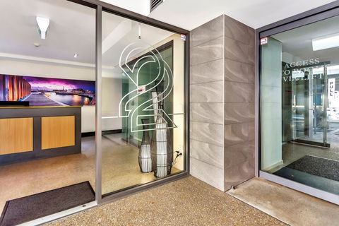 Bannister 22 Hotel - Sunshine Coast Tourism 1