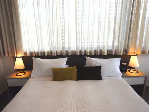 Flinders Hotel - Holiday Sunshine Coast 2