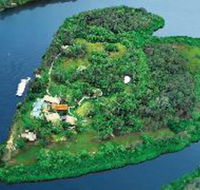 Makepeace Island - Holiday Sunshine Coast