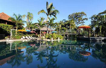 Makepeace Island - Holiday Sunshine Coast 1