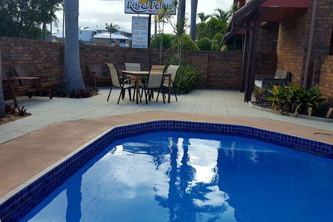 Royal Palms Motor Inn - Sunshine Coast Tourism 5