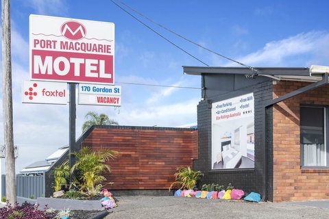 Port Macquarie Motel - Holiday Sunshine Coast 3