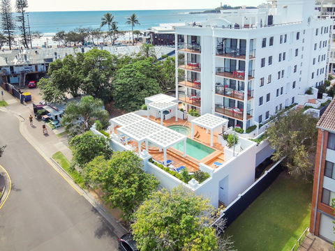 Aegean Apartments - Holiday Sunshine Coast 4