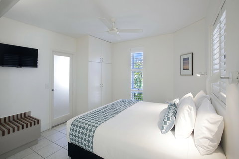 Maison Noosa Beachfront Resort - Sunshine Coast Tourism 4