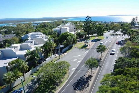 Noosa Hill Resort - Holiday Sunshine Coast 1