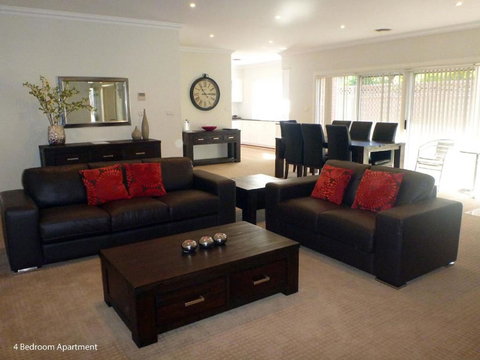 Charles Sturt Suites & Apartments - Holiday Sunshine Coast 6