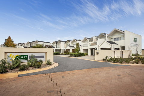 Quest Sanctuary Lakes - Holiday Sunshine Coast 5