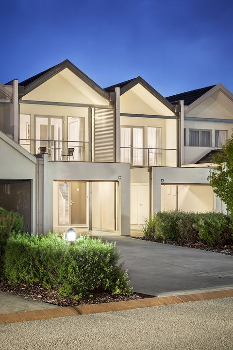 Quest Sanctuary Lakes - Holiday Sunshine Coast 2