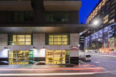 Adina Apartment Hotel Melbourne Northbank - Holiday Sunshine Coast 0