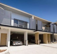 Cardiff Executive Apartments - Holiday Sunshine Coast