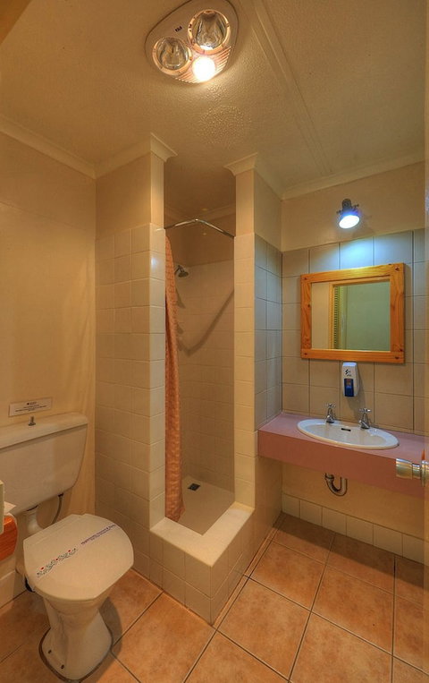 Port Arthur Motor Inn - Holiday Sunshine Coast 6