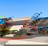 Comfort Inn The International - Sunshine Coast Tourism