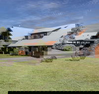 Spicers Peak Lodge - Holiday Sunshine Coast
