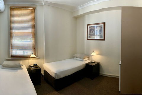 Ashfield Manor - Holiday Sunshine Coast 3