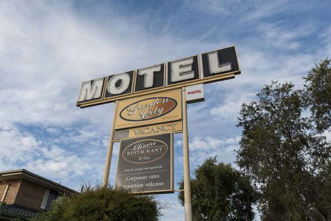Garden City Motor Inn - Holiday Sunshine Coast 2