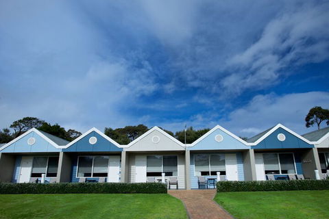 Sorrento Beach Motel - Sunshine Coast Tourism 4