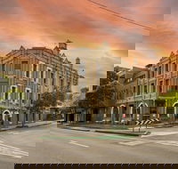 Vulcan Hotel Sydney - Holiday Sunshine Coast