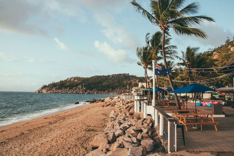 Base Magnetic Island Hostel - Holiday Sunshine Coast 2