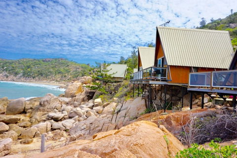 Base Magnetic Island Hostel - Holiday Sunshine Coast 1
