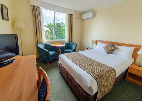 Comfort Inn North Shore - Holiday Sunshine Coast 4