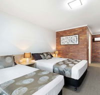 Blue Shades Motel - Holiday Sunshine Coast