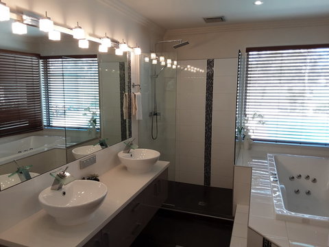 Arlia Sands Apartments - Sunshine Coast Tourism 1