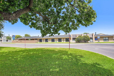 Comfort Inn May Park - Holiday Sunshine Coast 2