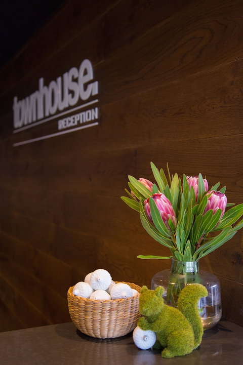 Townhouse Hotel - Holiday Sunshine Coast 6