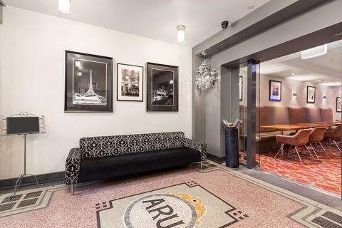 Alto Hotel On Bourke - Holiday Sunshine Coast 0