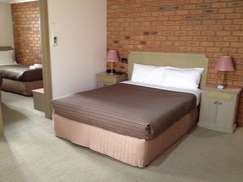 Bendigo Golden Square Motor Inn - Holiday Sunshine Coast 5