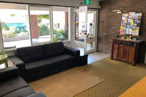 Matador Motor Inn - Holiday Sunshine Coast 2