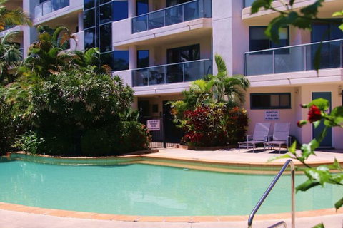 181 The Esplanade - Holiday Sunshine Coast 2