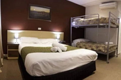 Mansfield Motel - Sunshine Coast Tourism 5