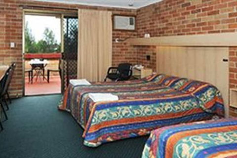 Windsor Terrace Motel - Holiday Sunshine Coast 3