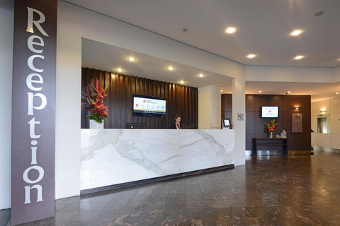 Rydges Adelaide - Holiday Sunshine Coast 2