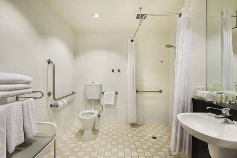 Holiday Inn Melbourne Airport, An IHG Hotel - Sunshine Coast Tourism 7
