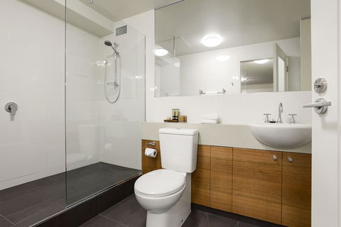Old Woolstore Apartment Hotel - Sunshine Coast Tourism 6