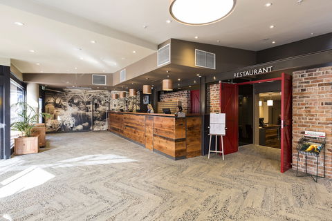 Old Woolstore Apartment Hotel - Sunshine Coast Tourism 1