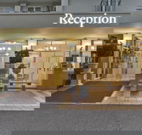 The Peninsula Riverside Serviced Apartments - Holiday Sunshine Coast