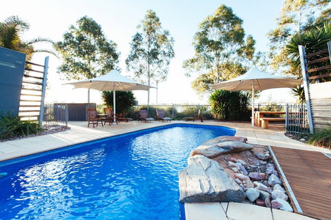 Majestic Oasis Apartments - Holiday Sunshine Coast 1