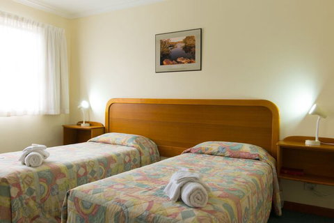 Vacation Village - Holiday Sunshine Coast 5
