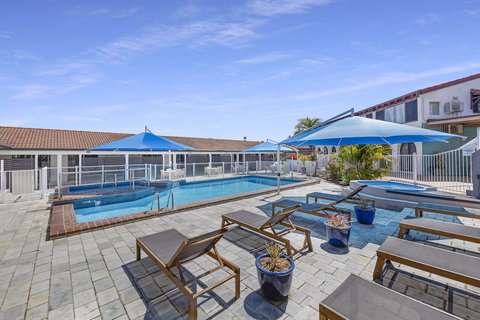 Don Pancho By The Beach - Holiday Sunshine Coast 5