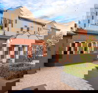 Aligned Corporate Residences Kew - Holiday Sunshine Coast