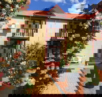 Art Hotel on York - Holiday Sunshine Coast