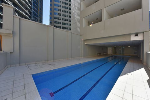 APX World Square - Holiday Sunshine Coast 2